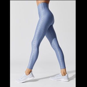 High-waisted 7/8 Takara Leopard Legging